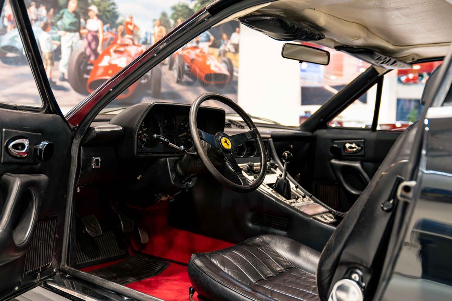 Ferrari 365 GTC/4 LHD