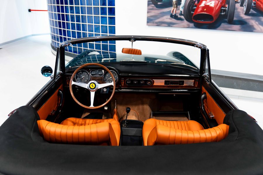 Ferrari 275 GTS LHD