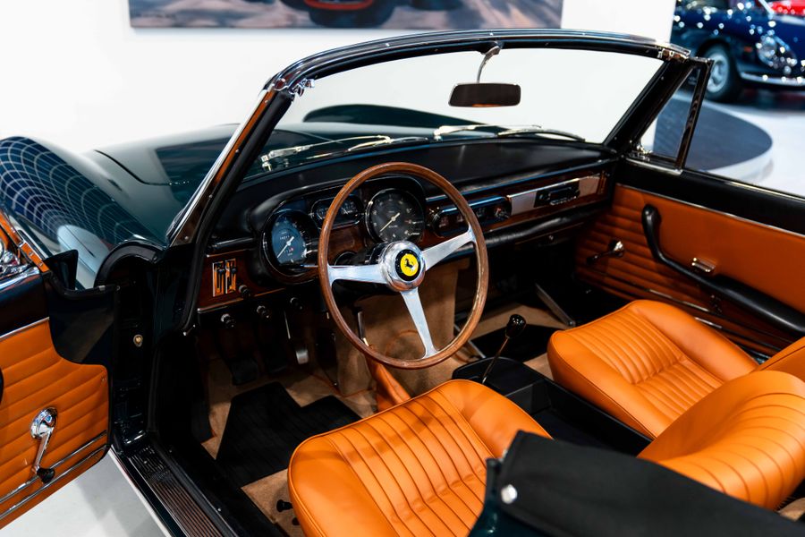 Ferrari 275 GTS LHD