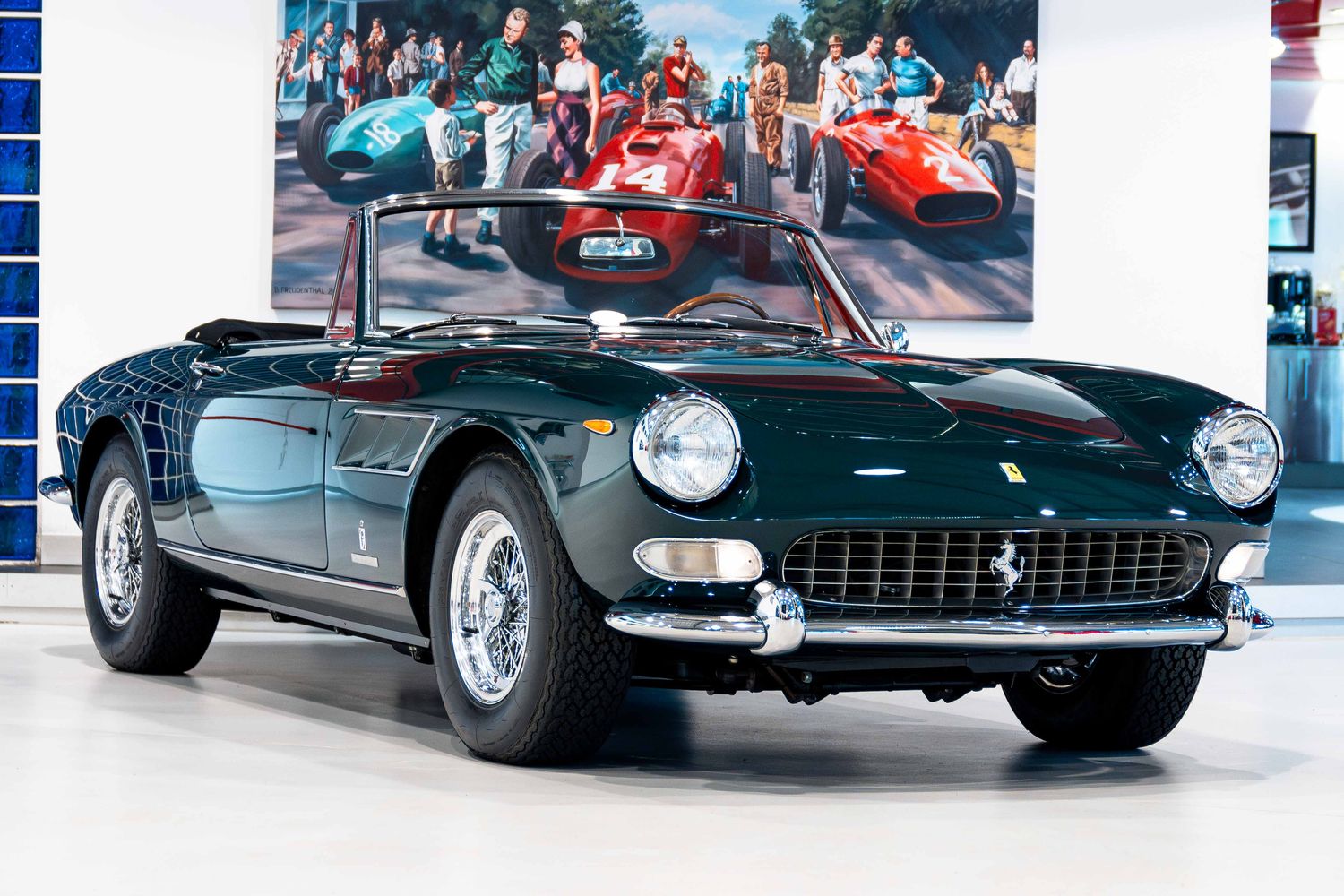 Ferrari 275 GTS LHD
