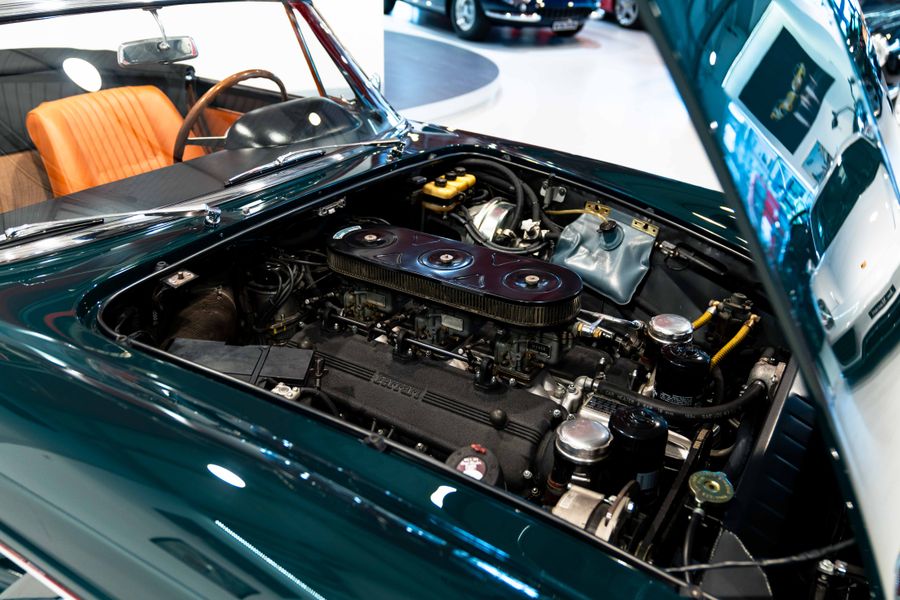 Ferrari 275 GTS LHD