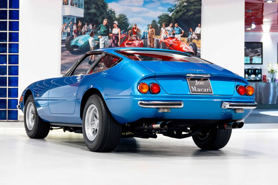 Ferrari 365 GTB/4 Daytona