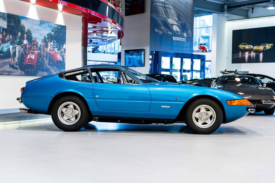 Ferrari 365 GTB/4 Daytona
