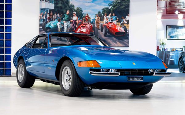 Ferrari 365 GTB/4 Daytona