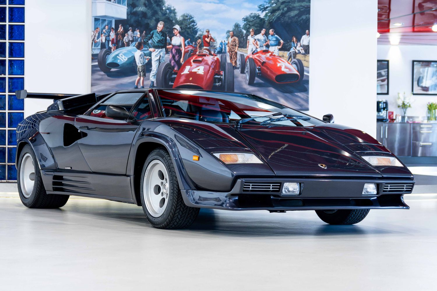 Lamborghini Countach 5000 QV RHD