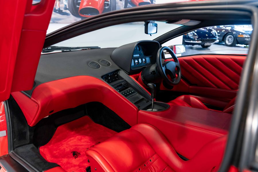 Lamborghini Diablo RHD