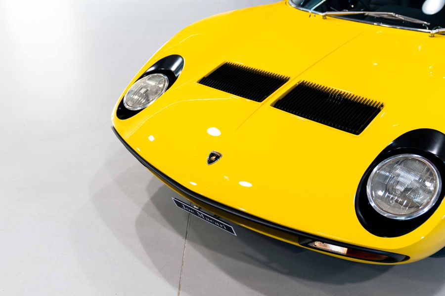 Lamborghini Miura P400 RHD