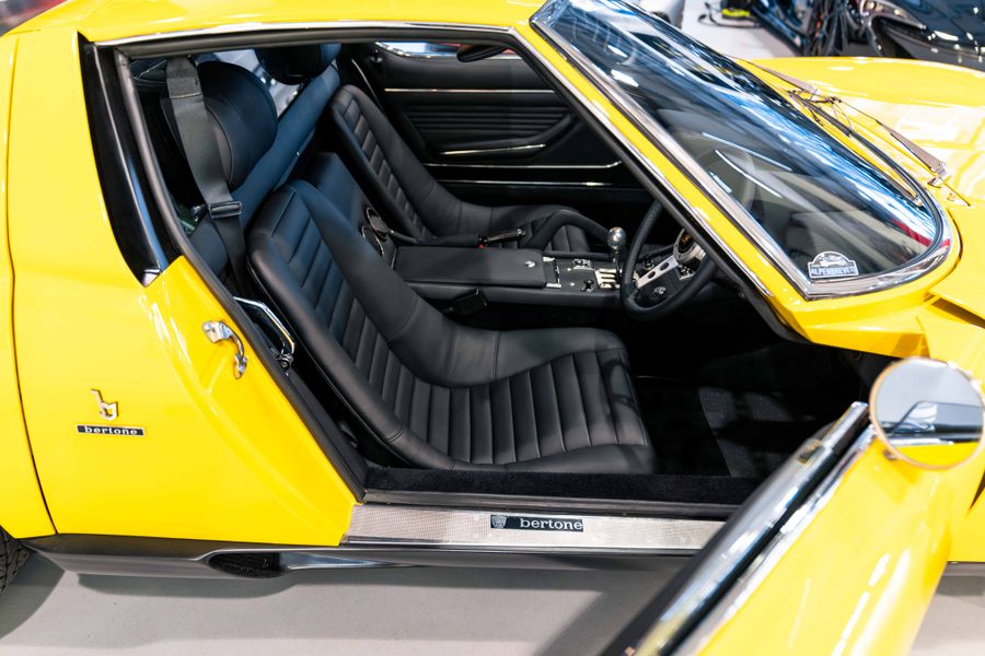 Lamborghini Miura P400 RHD