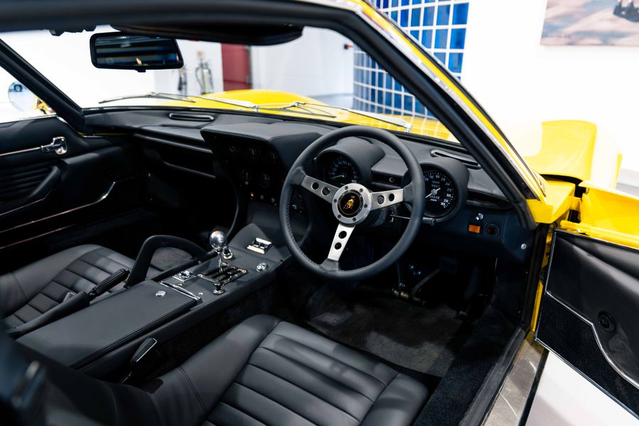 Lamborghini Miura P400 RHD