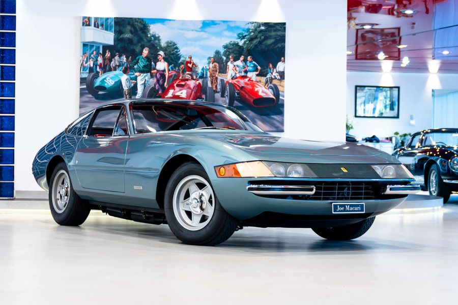 Ferrari 365 GTB/4 Daytona