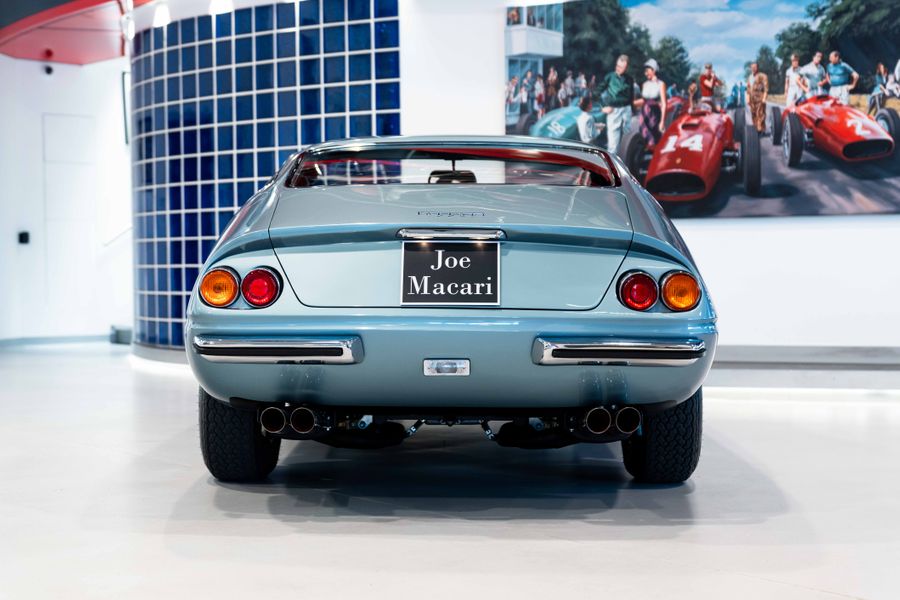 Ferrari 365 GTB/4 Daytona