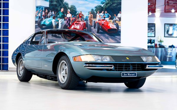 Ferrari 365 GTB/4 Daytona