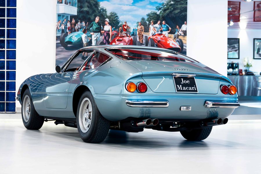 Ferrari 365 GTB/4 Daytona