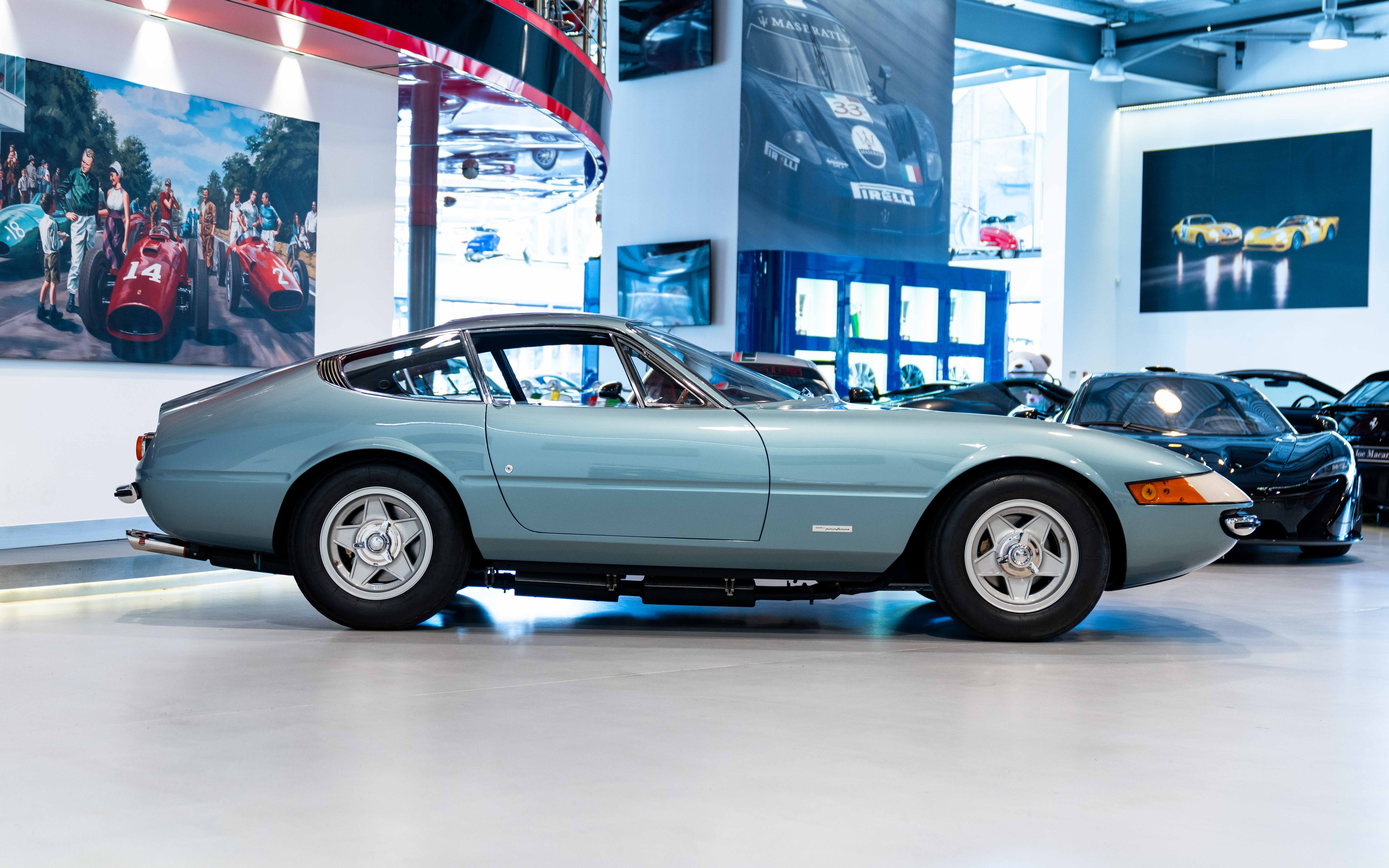 Ferrari 365 GTB/4 Daytona LHD for Sale | Joe Macari