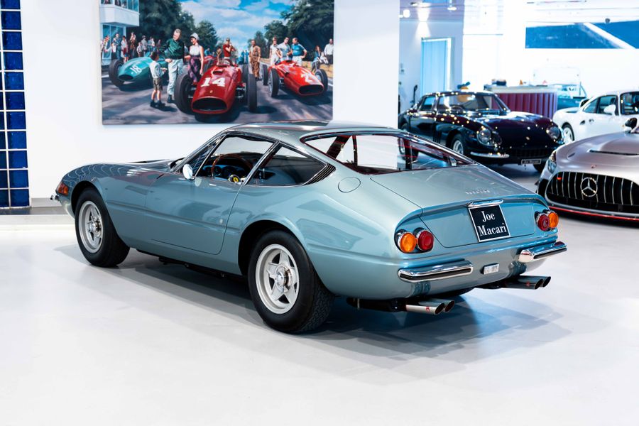 Ferrari 365 GTB/4 Daytona