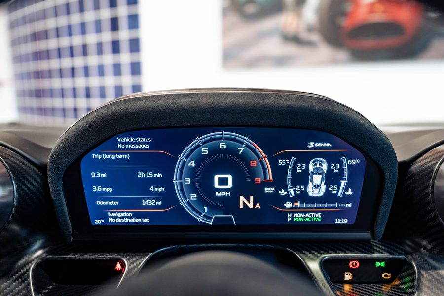 McLaren Senna