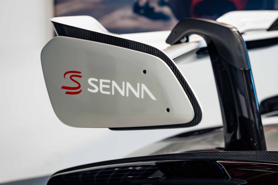 McLaren Senna