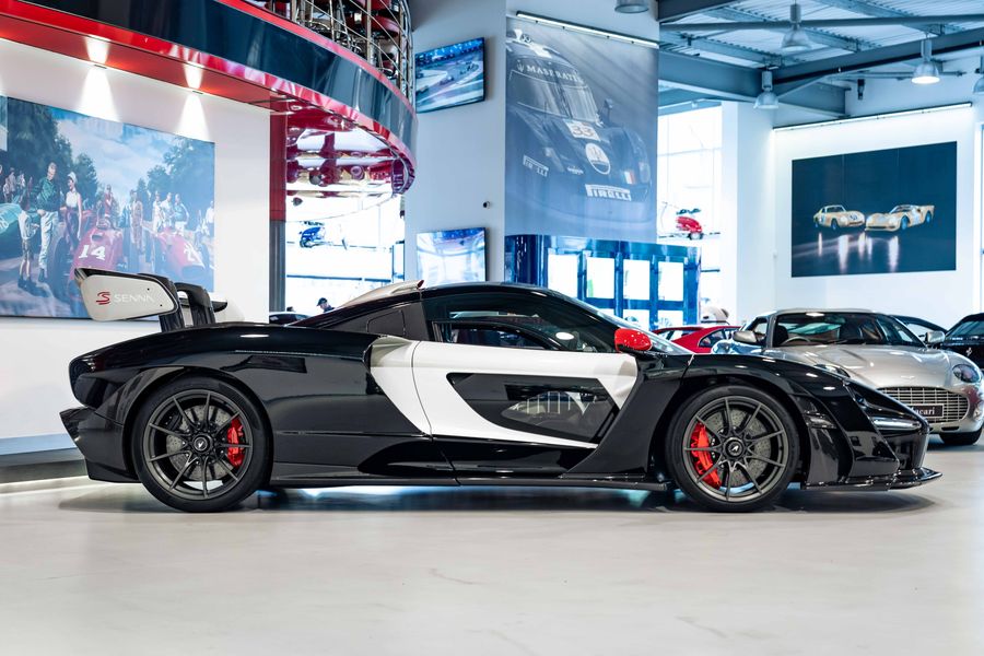 McLaren Senna