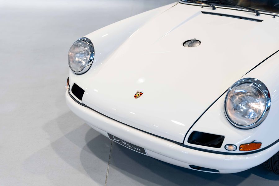 Porsche 911R by EB Motorsport