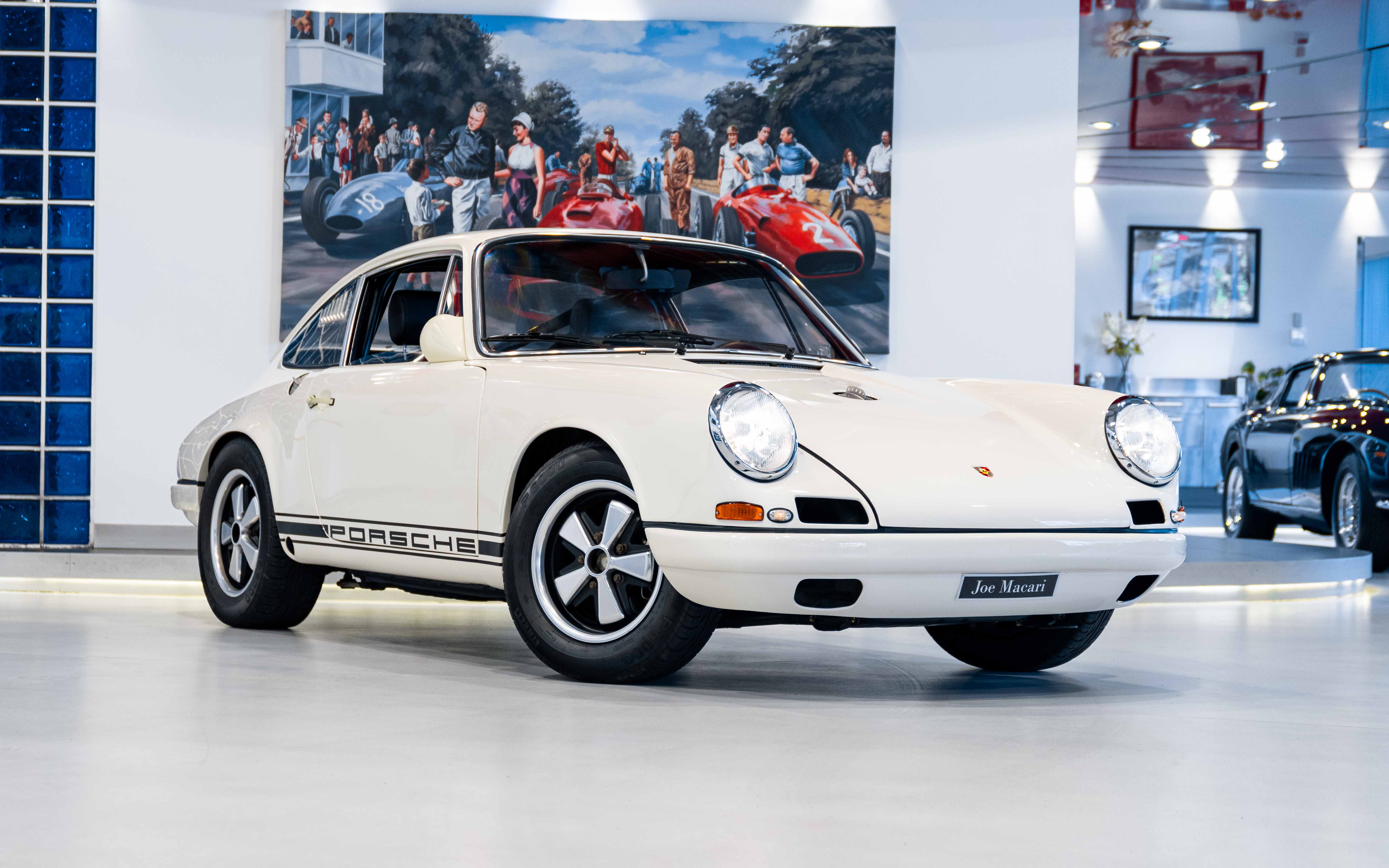 洋書 PORSCHE911 R-RS-RSR Porsche 911 Carrera 2.7 RS 1:18 model car AUTOart 78032