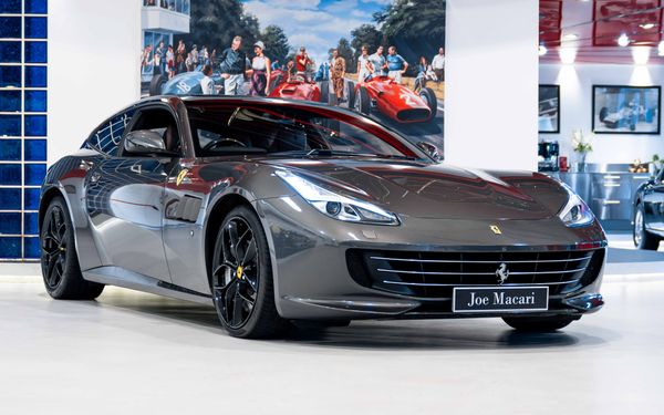 Ferrari GTC4 Lusso T