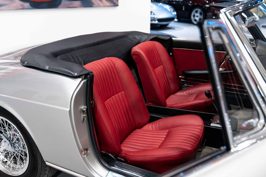 Ferrari 275 GTS LHD