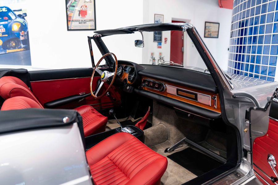 Ferrari 275 GTS LHD