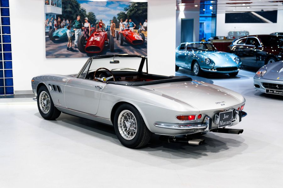 Ferrari 275 GTS LHD
