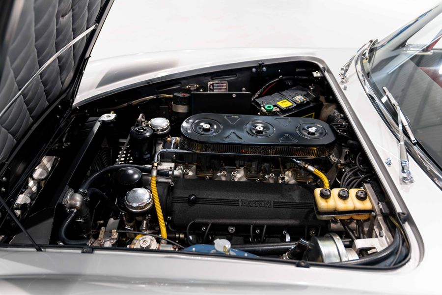 Ferrari 275 GTS LHD