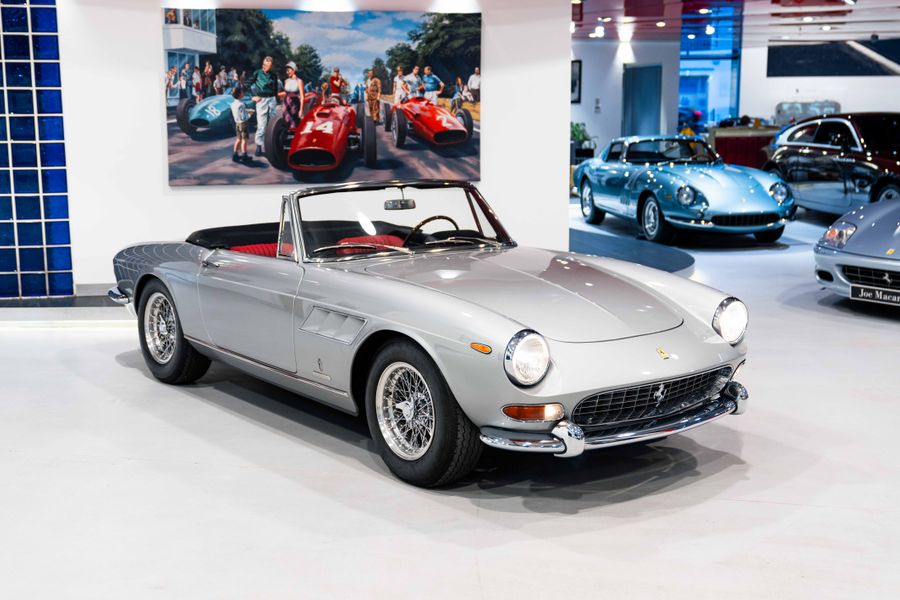Ferrari 275 GTS LHD