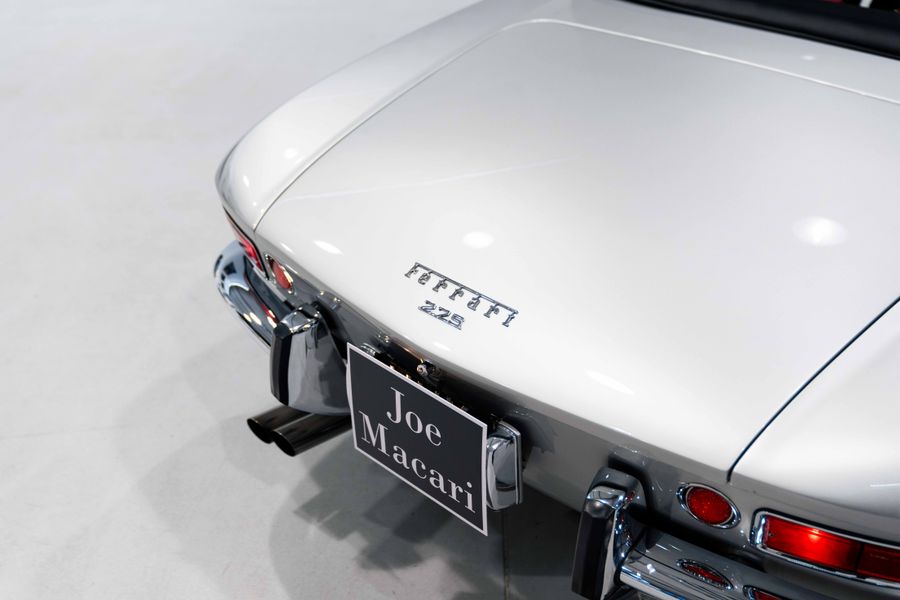 Ferrari 275 GTS LHD