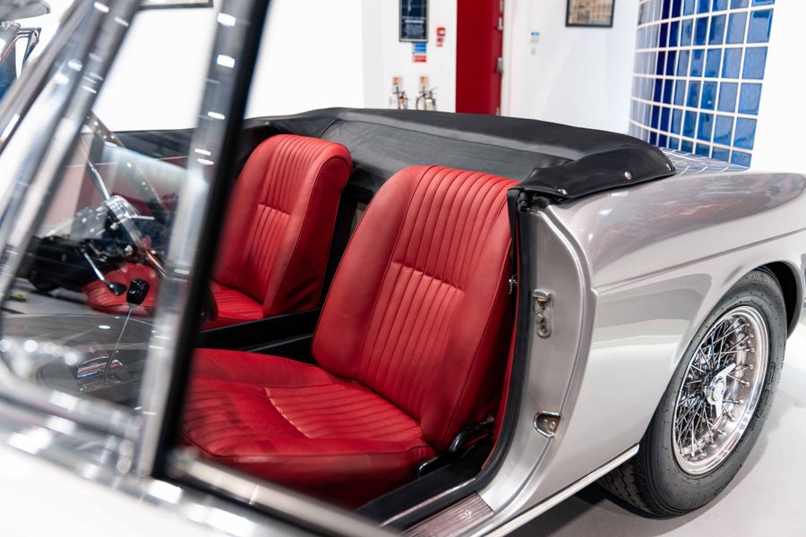 Ferrari 275 GTS LHD