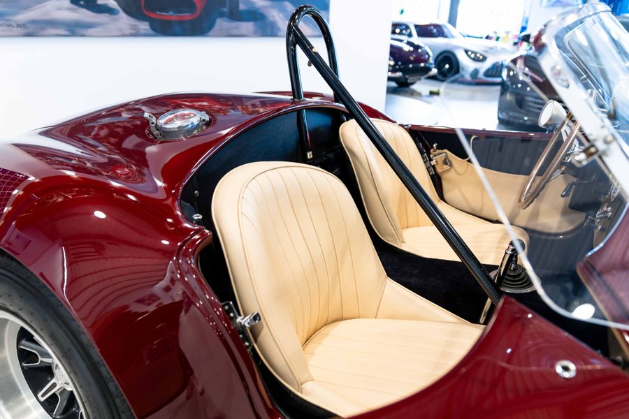 Shelby Cobra 289