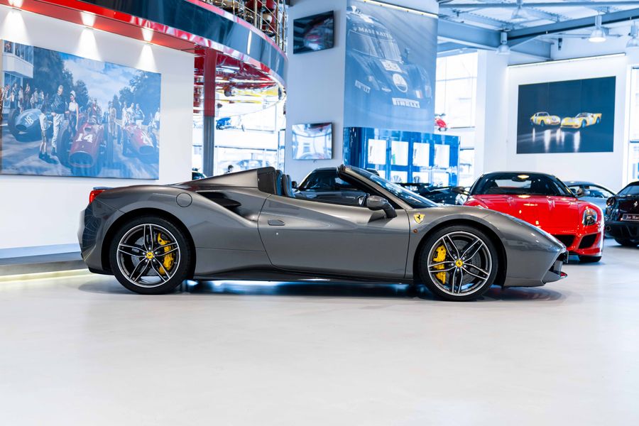 Ferrari 488 Spider