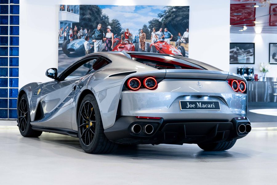 Ferrari 812 Superfast