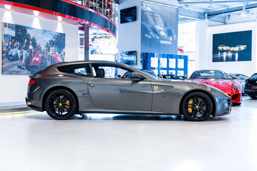 Ferrari FF