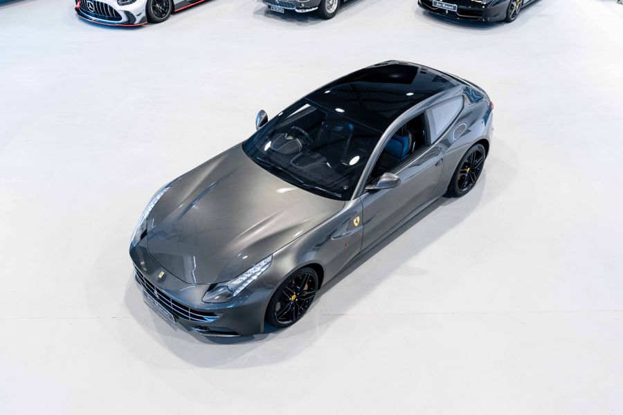 Ferrari FF