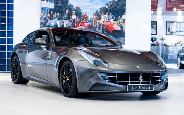 Ferrari FF