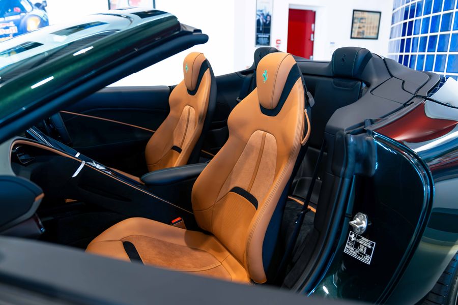 Ferrari Roma Spider