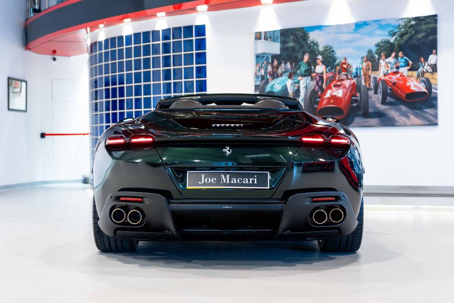 Ferrari Roma Spider