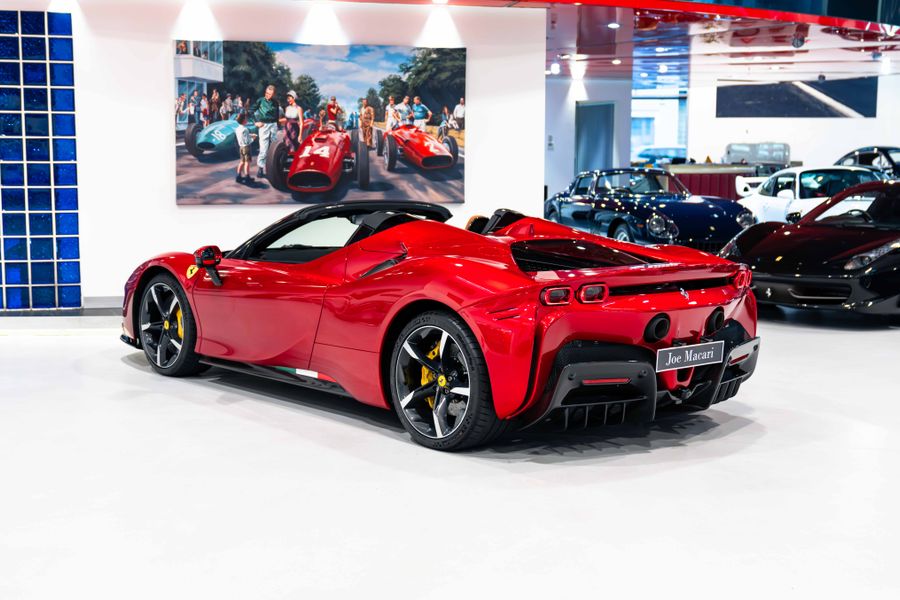 Ferrari SF90 Spider