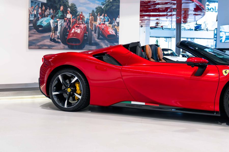 Ferrari SF90 Spider