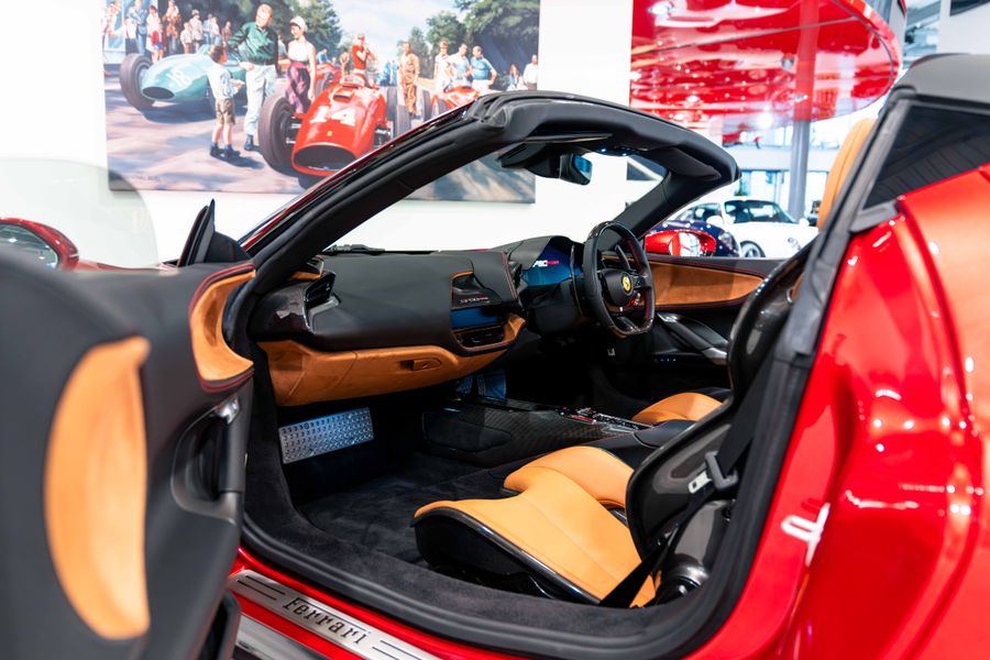 Ferrari SF90 Spider