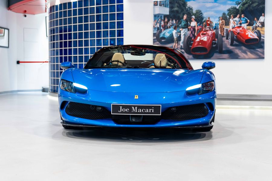 Ferrari 296 GTS