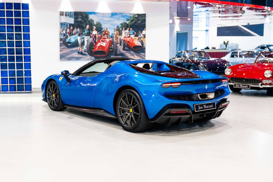 Ferrari 296 GTS