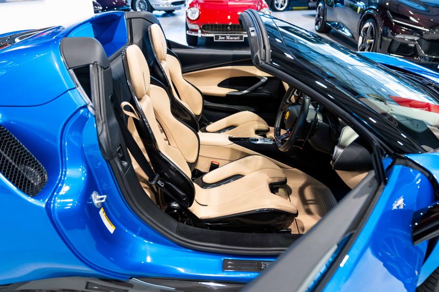 Ferrari 296 GTS