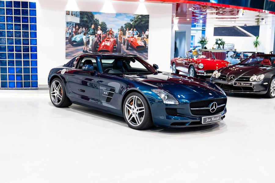 Mercedes-Benz SLS AMG