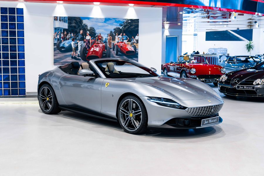 Ferrari Roma Spider