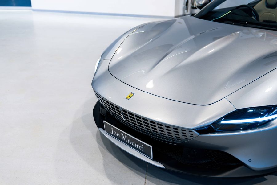Ferrari Roma Spider