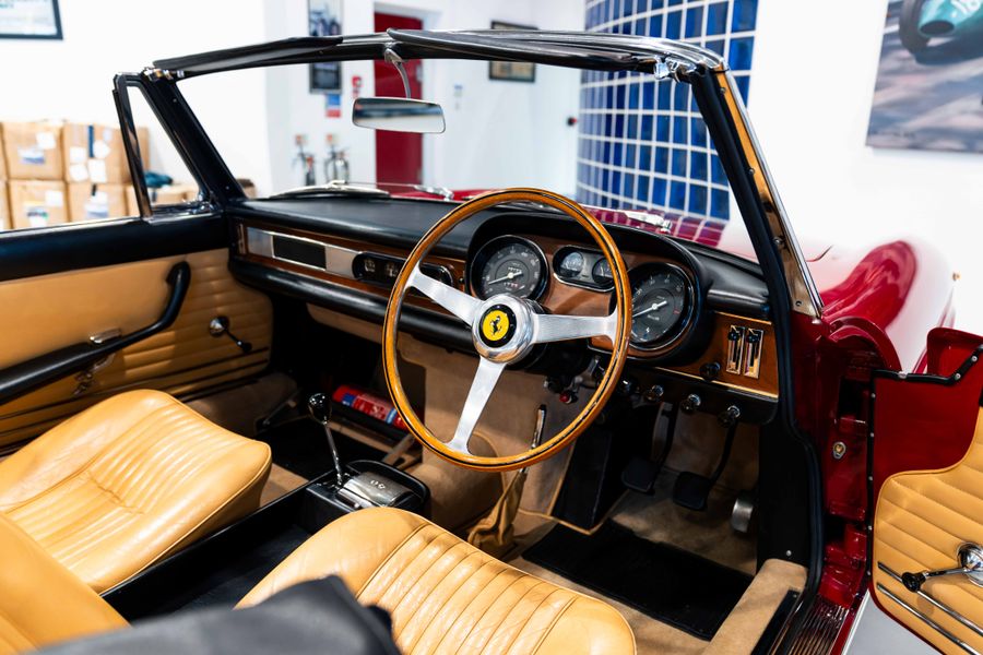 Ferrari 275 GTS